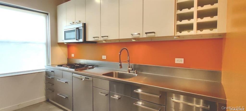 8216 34th Ave Unit 4H