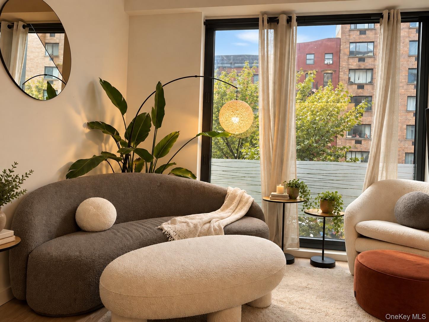 500 W 45th Street Unit 209