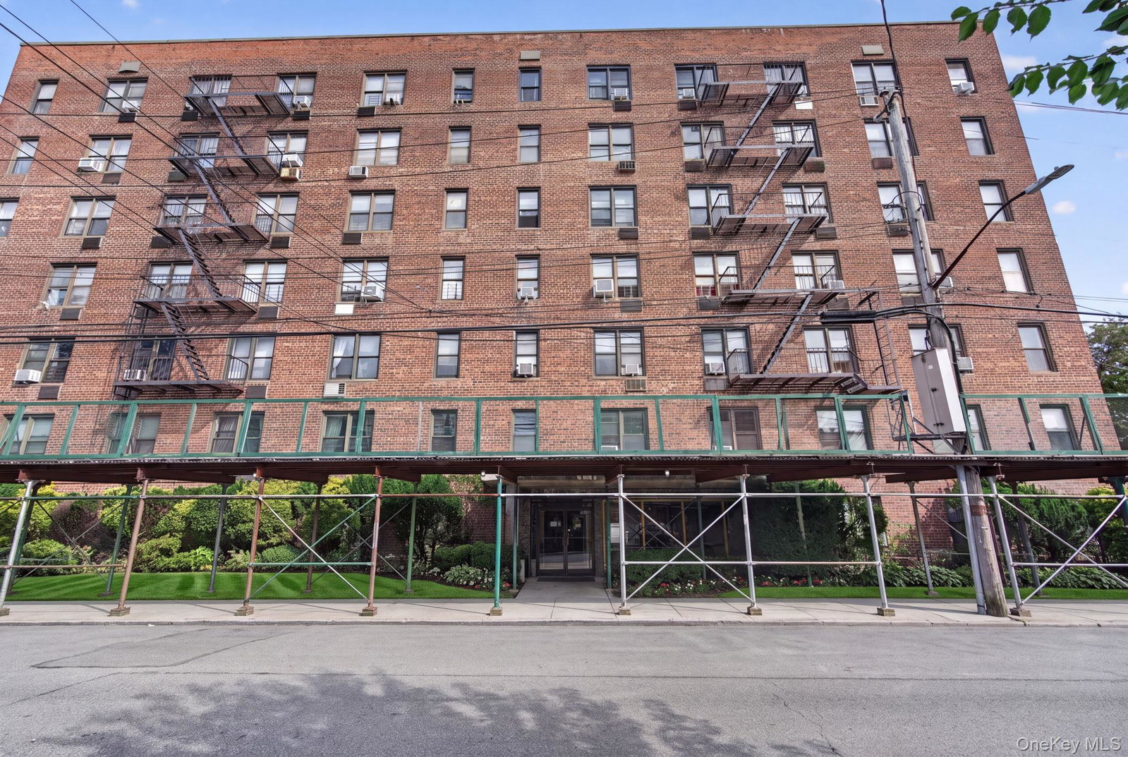 2475 E 11th St Unit 5K