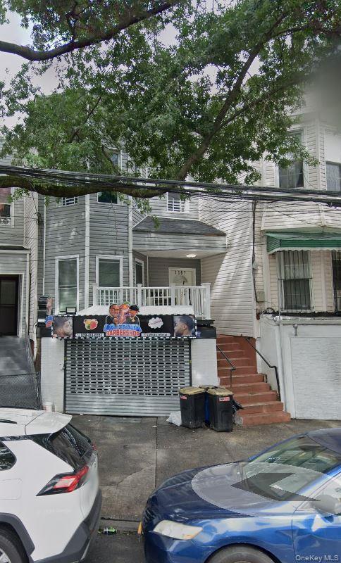 1367 Prospect Ave