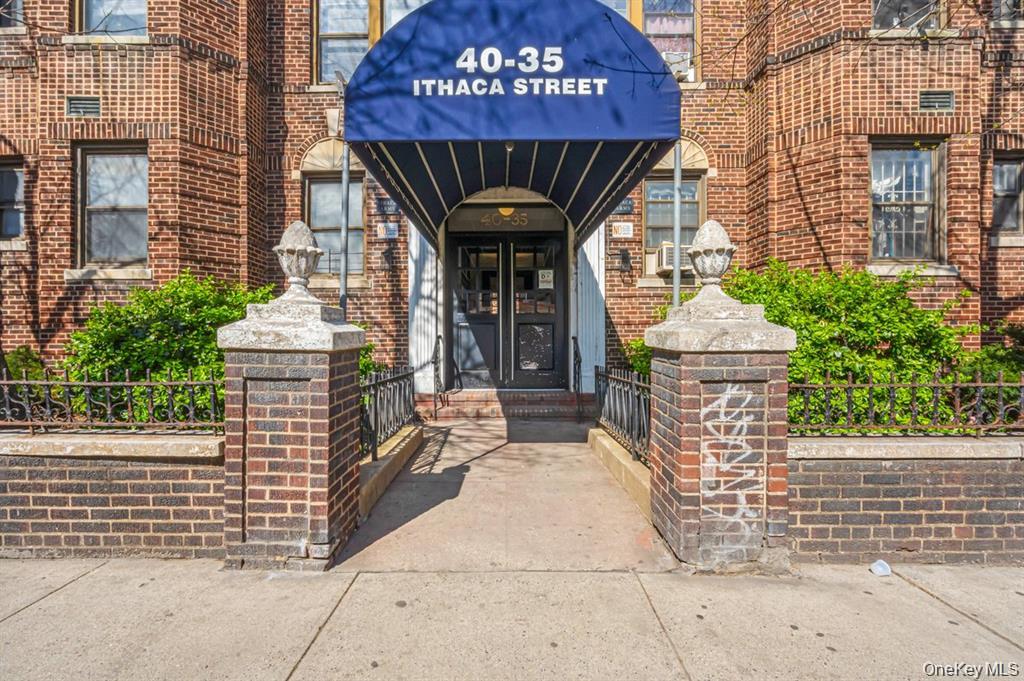4035 Ithaca St Unit 5D