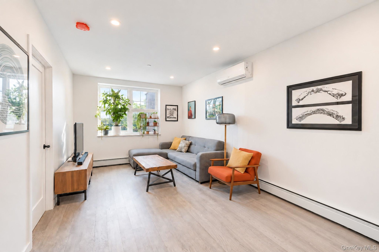 1652 Stillwell Ave Unit 2B