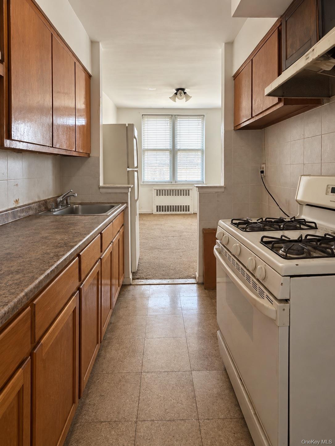 8616 60th Ave Unit 3J