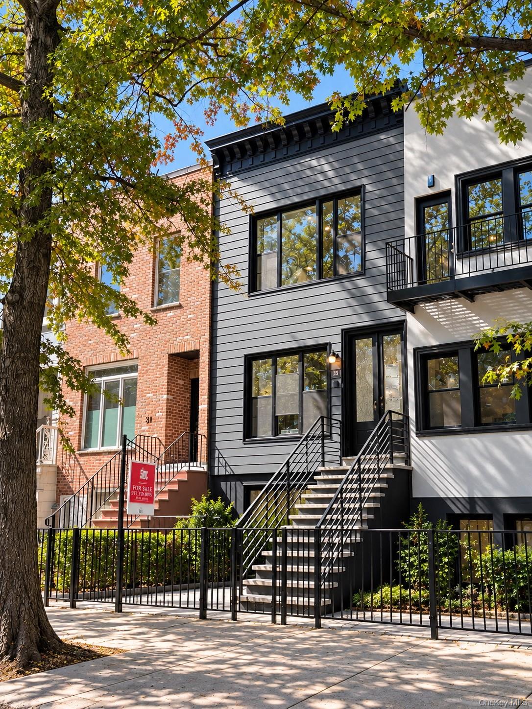 83 Cooper St