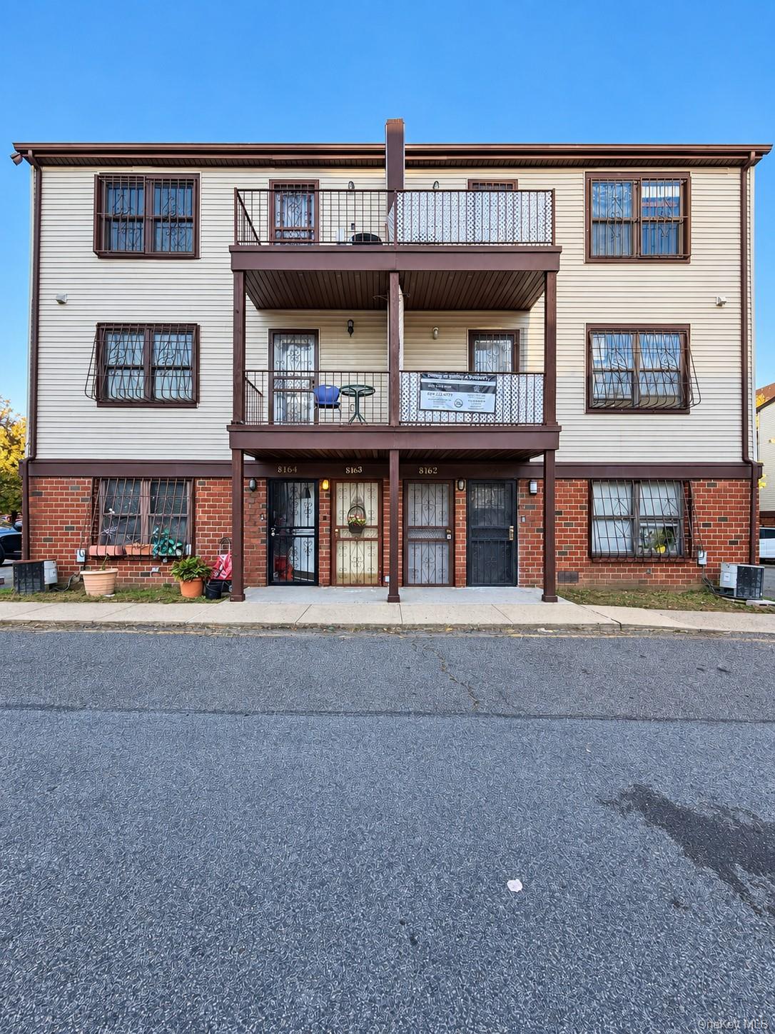 818 Trinity Ave Unit B