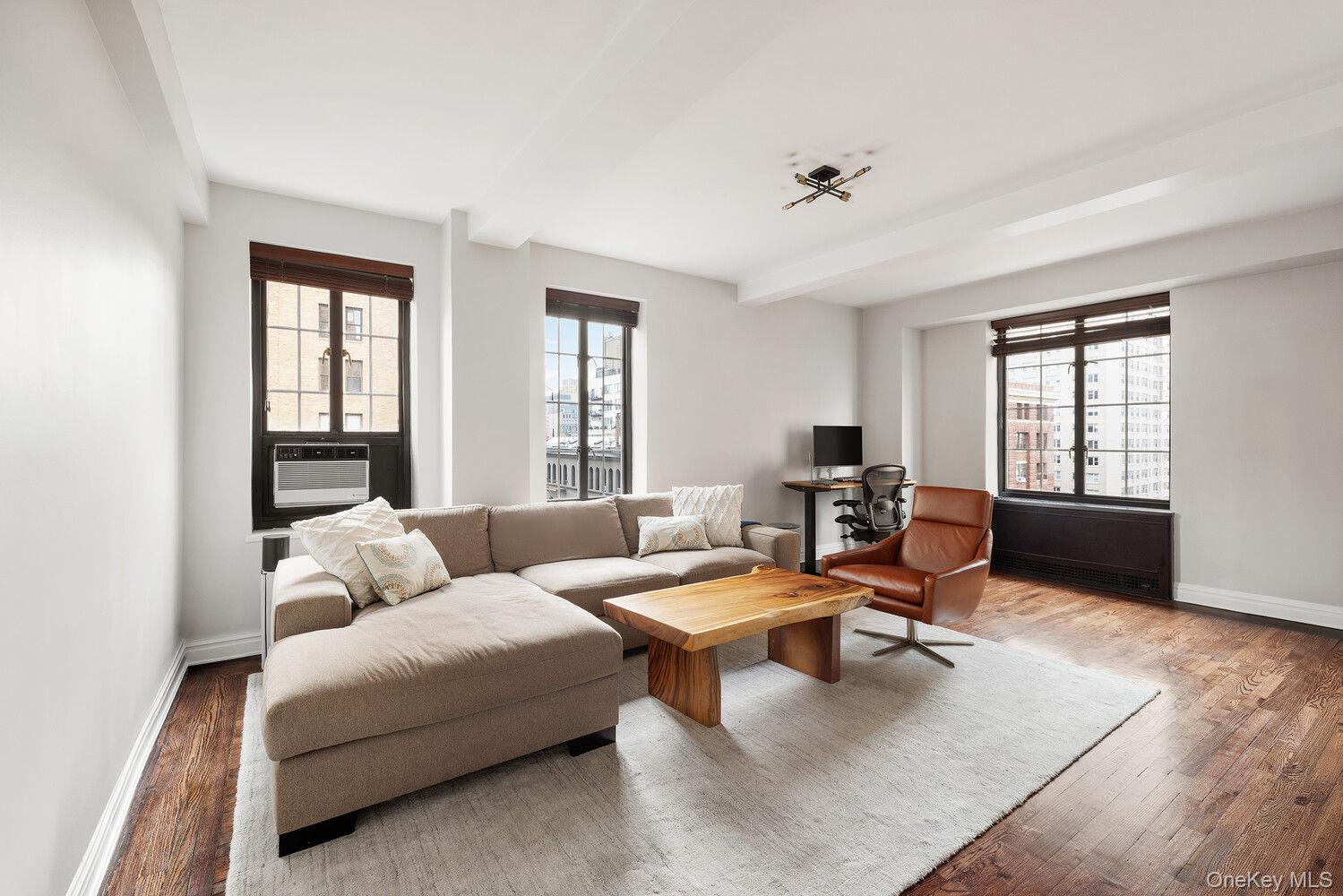 201 W 16th Street Unit 9B