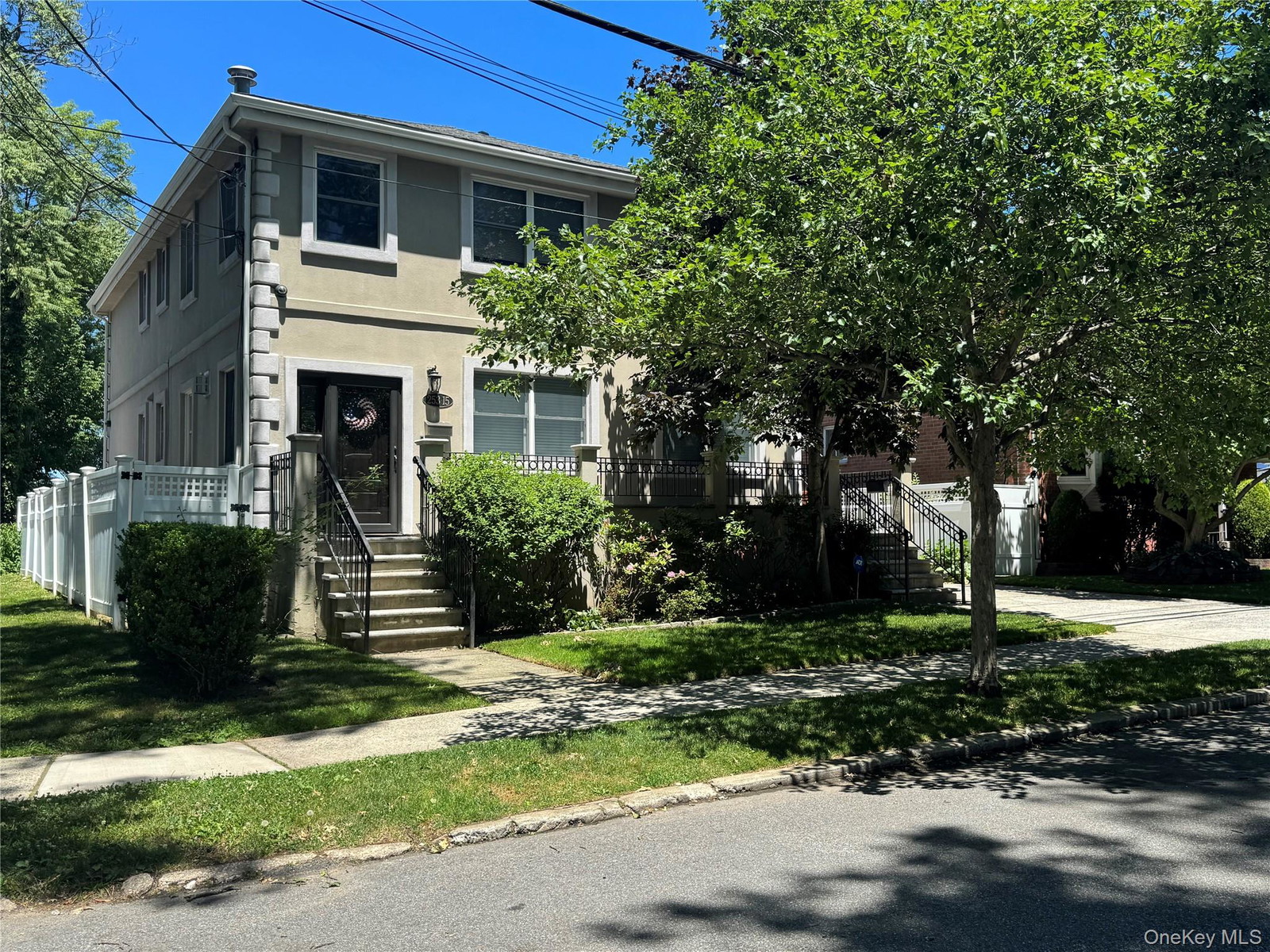 25315 60th Ave Unit 2nd