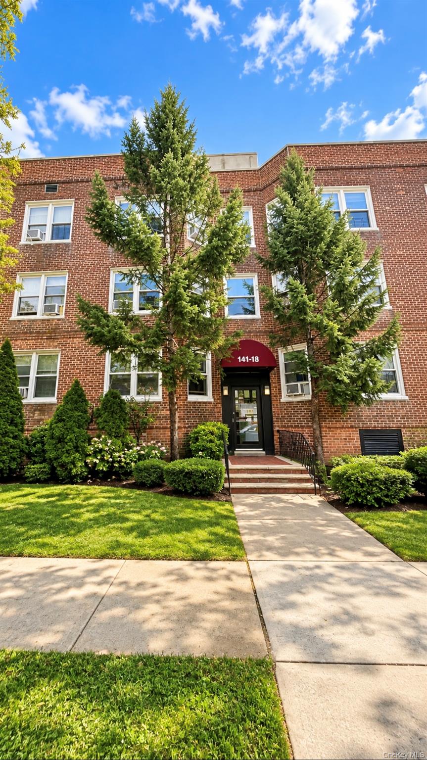 14118 78th Ave Unit 3D
