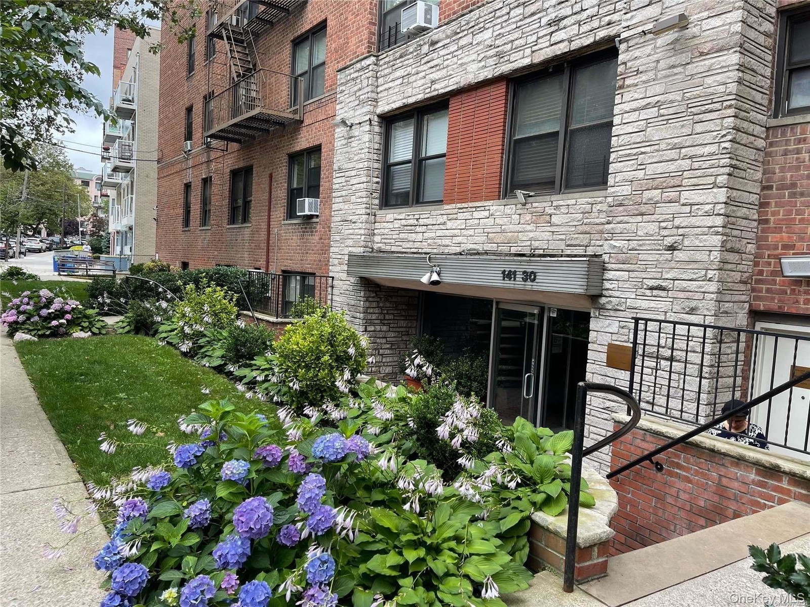 14130 84th Rd Unit 4F