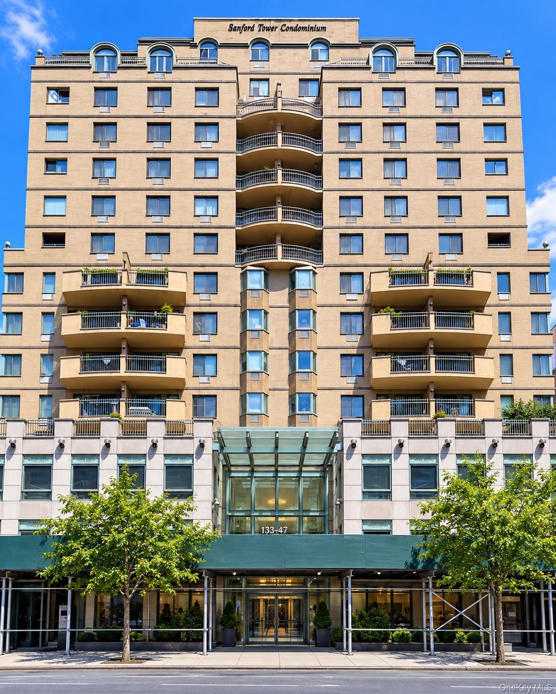 13347 Sanford Ave Unit 8E