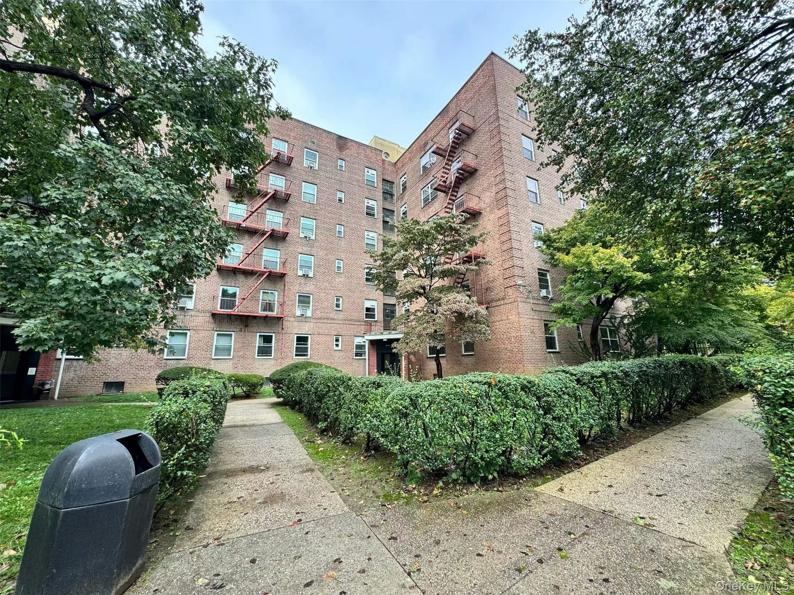 14737 38th Ave Unit C16
