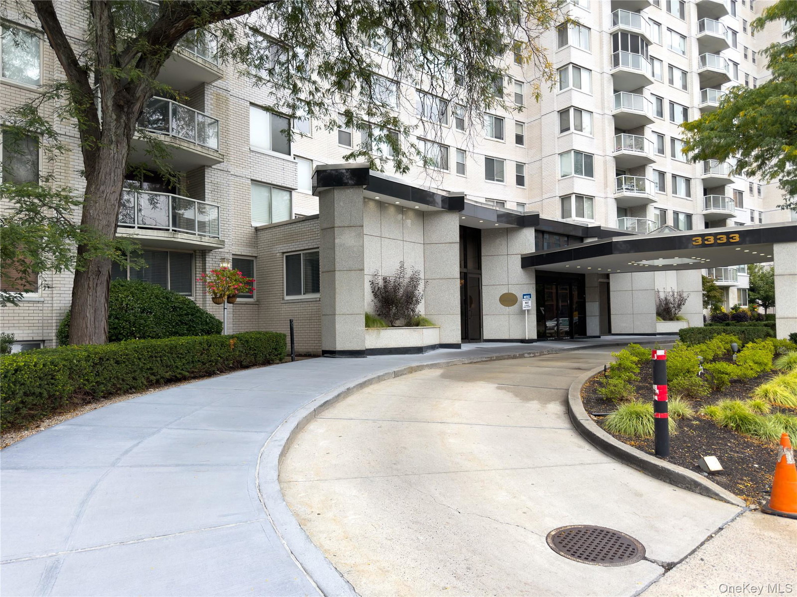 3333 Henry Hudson Pkwy Unit 5T