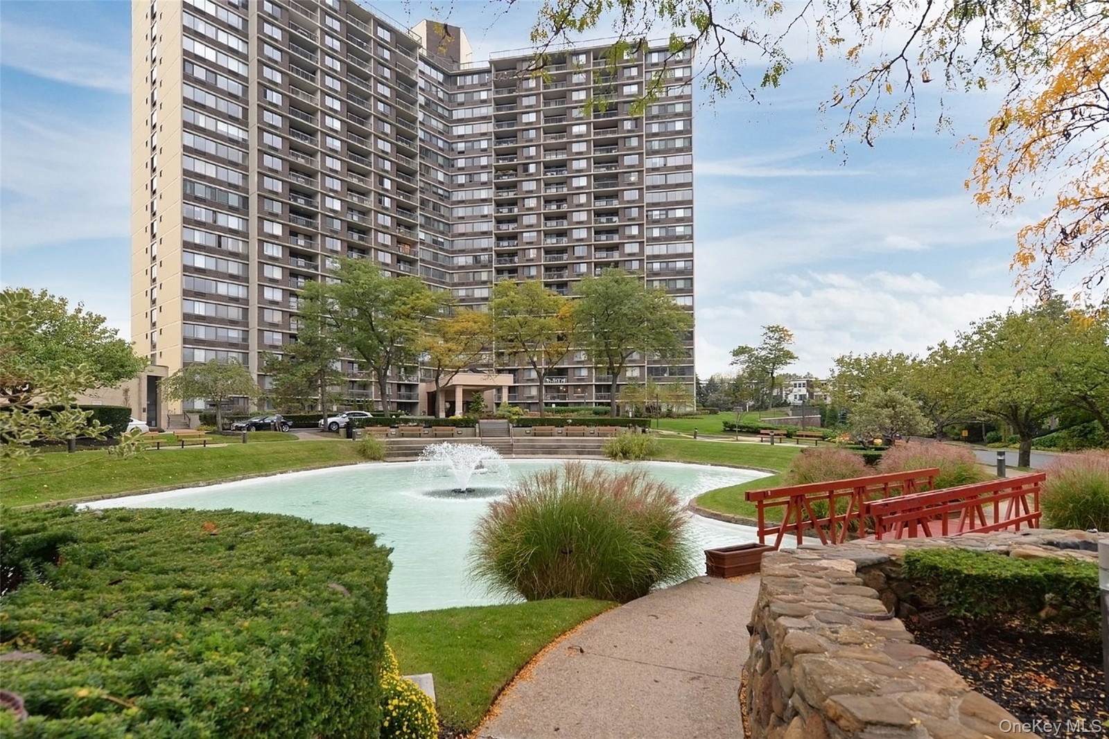 2 Bay Club Dr Unit 17G