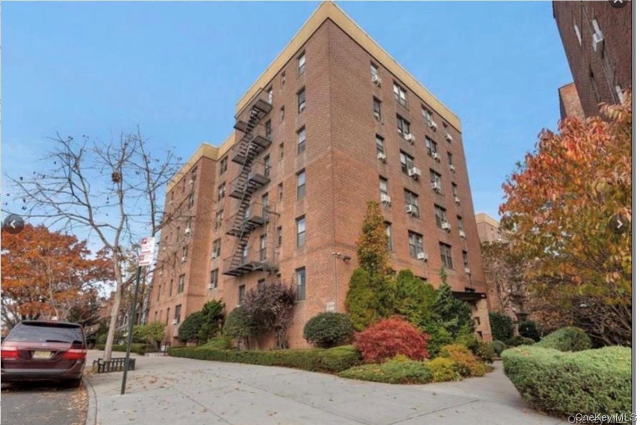 7261 Shore Rd Unit 1R
