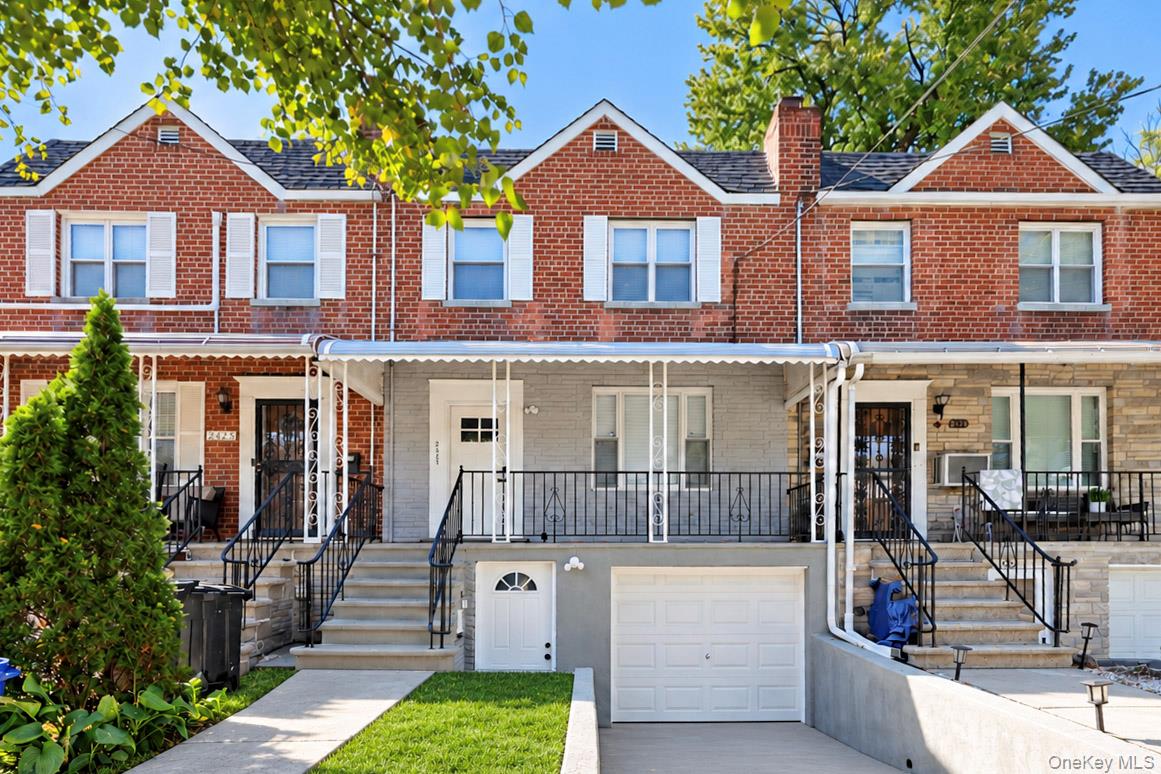 2427 Morgan Ave