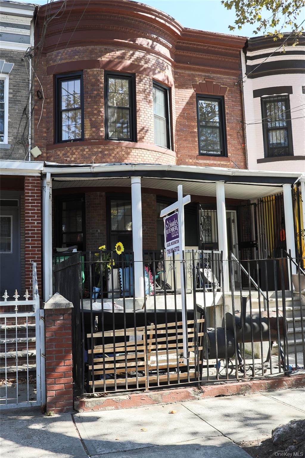659 Georgia Ave