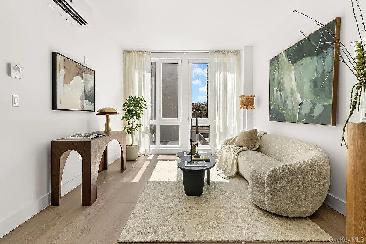 4-34 26th Avenue Unit 314