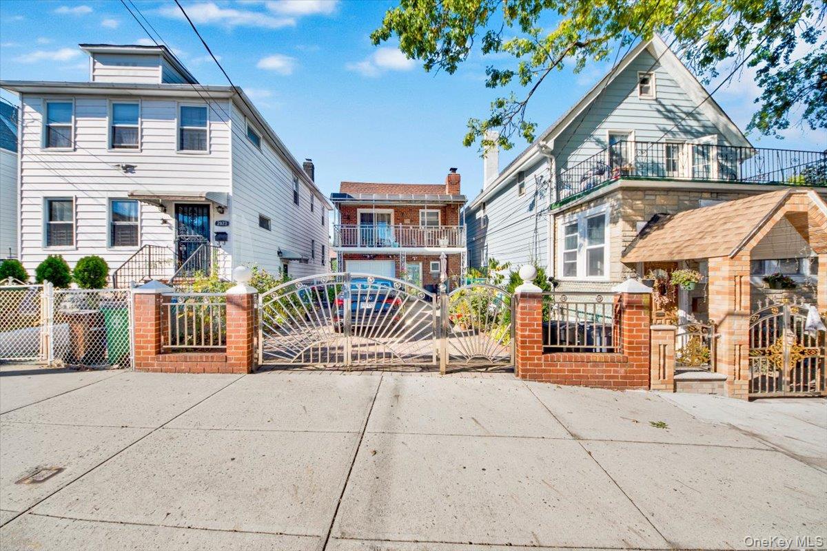 2877 Waterbury Ave