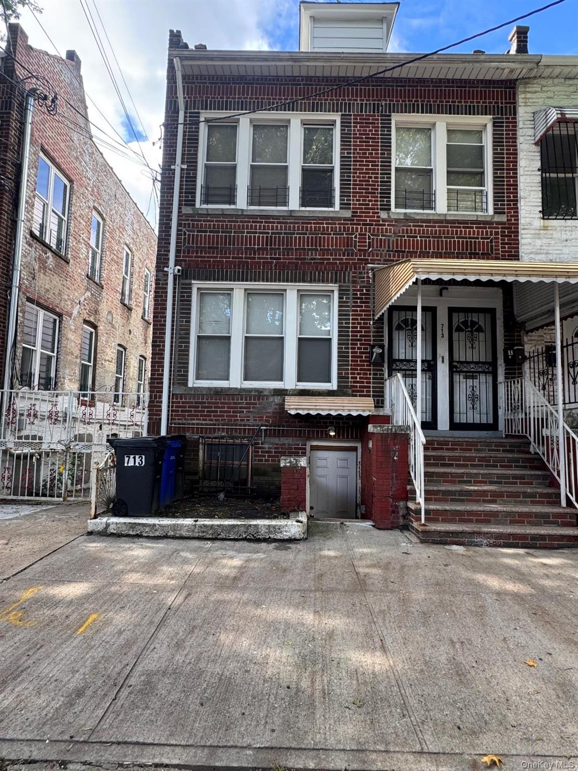 713 Commonwealth Ave Unit 2