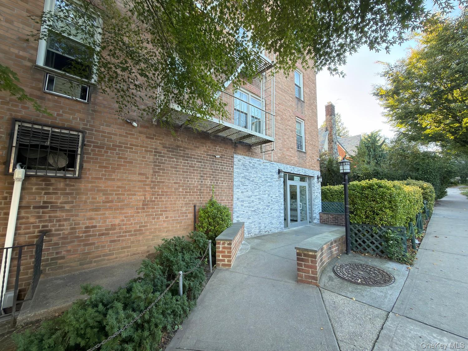 8336 Beverly Rd Unit 5G
