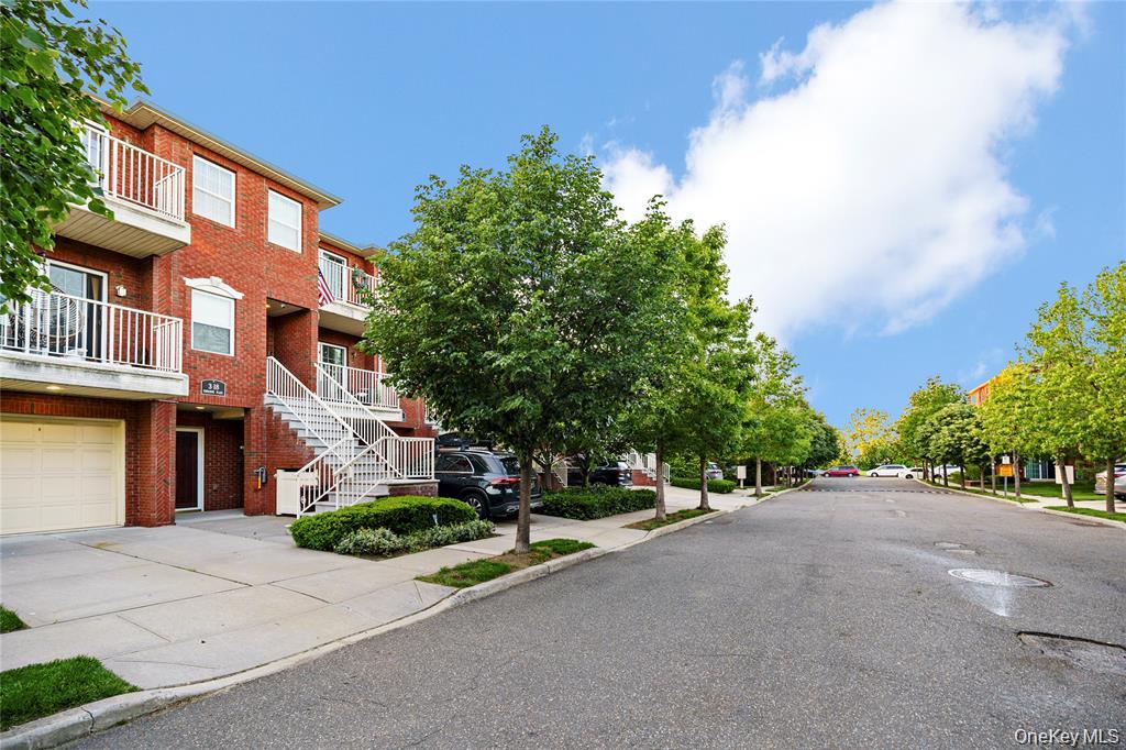 319 Endeavor Pl Unit 43
