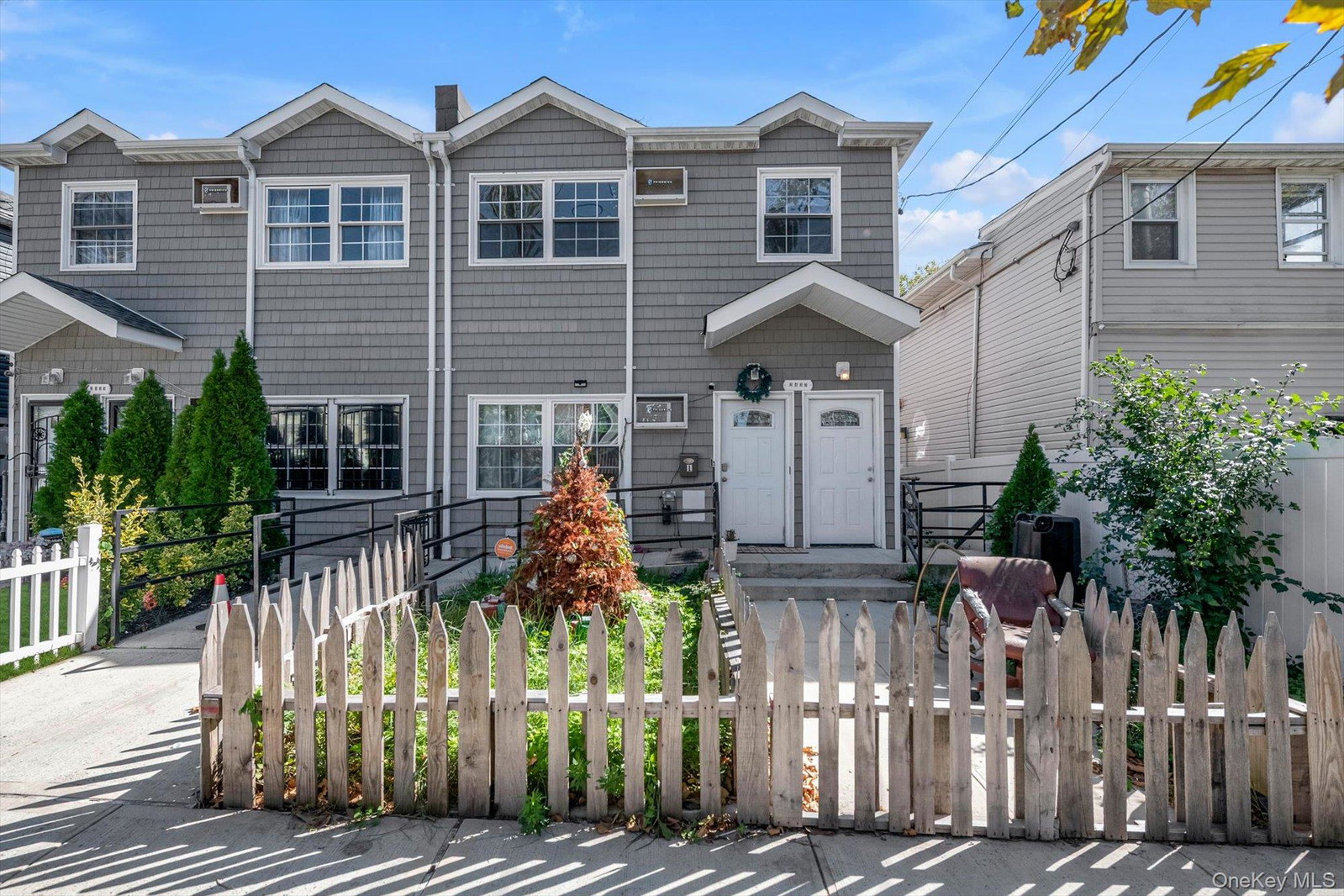 2437 Beach Channel Dr