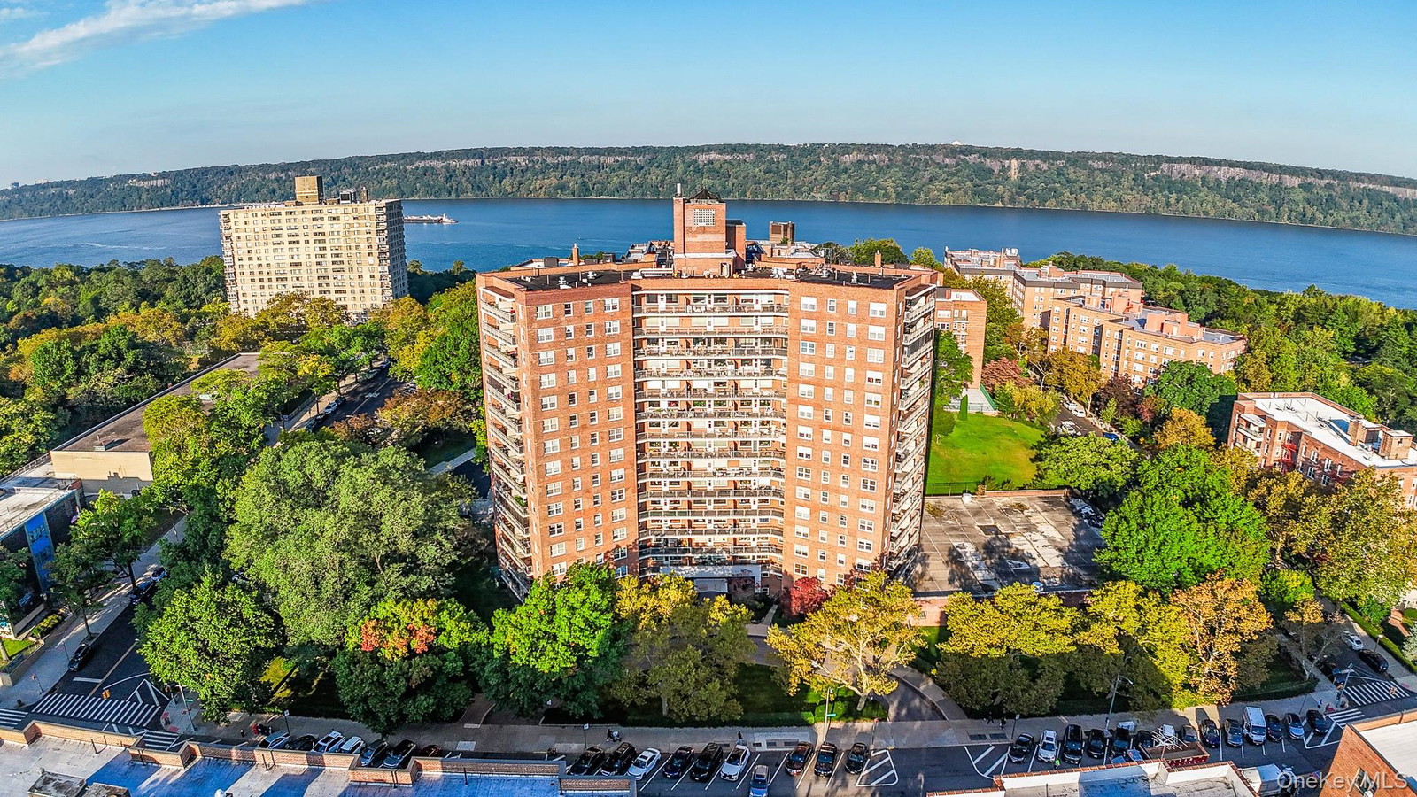 3777 Independence Ave Unit 12N