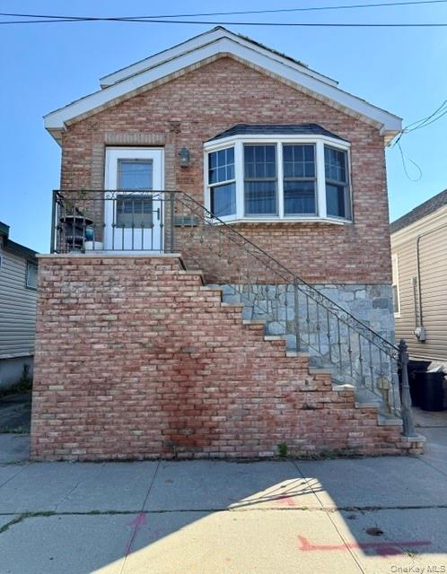 1424 Cross Bay Blvd