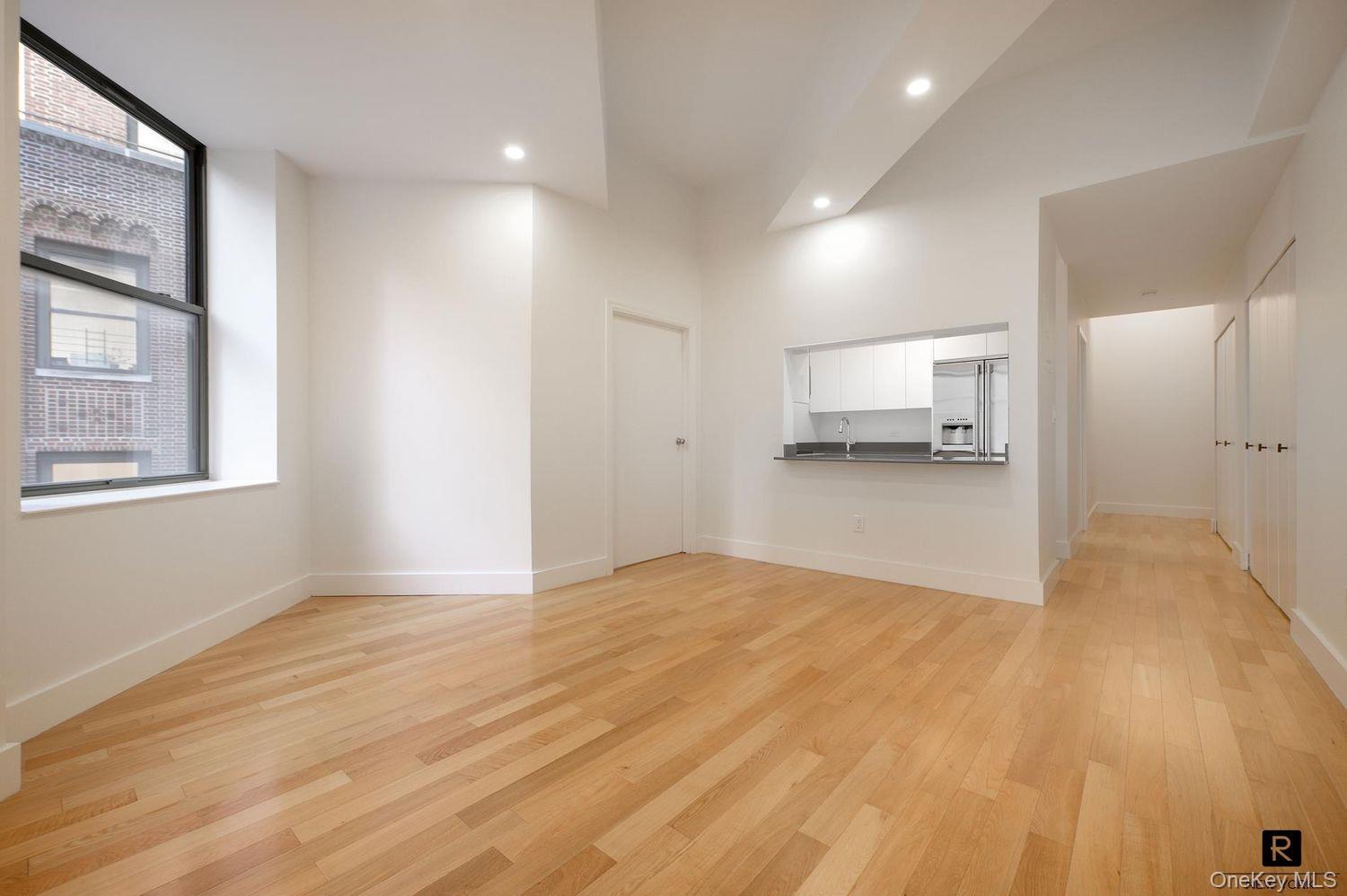 99 John Street Unit 1007