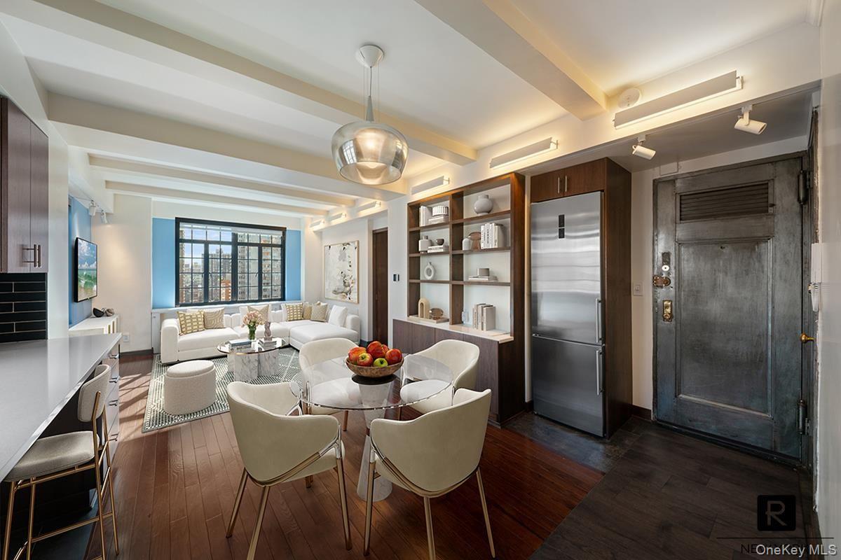320 East 42nd Street Unit 1918