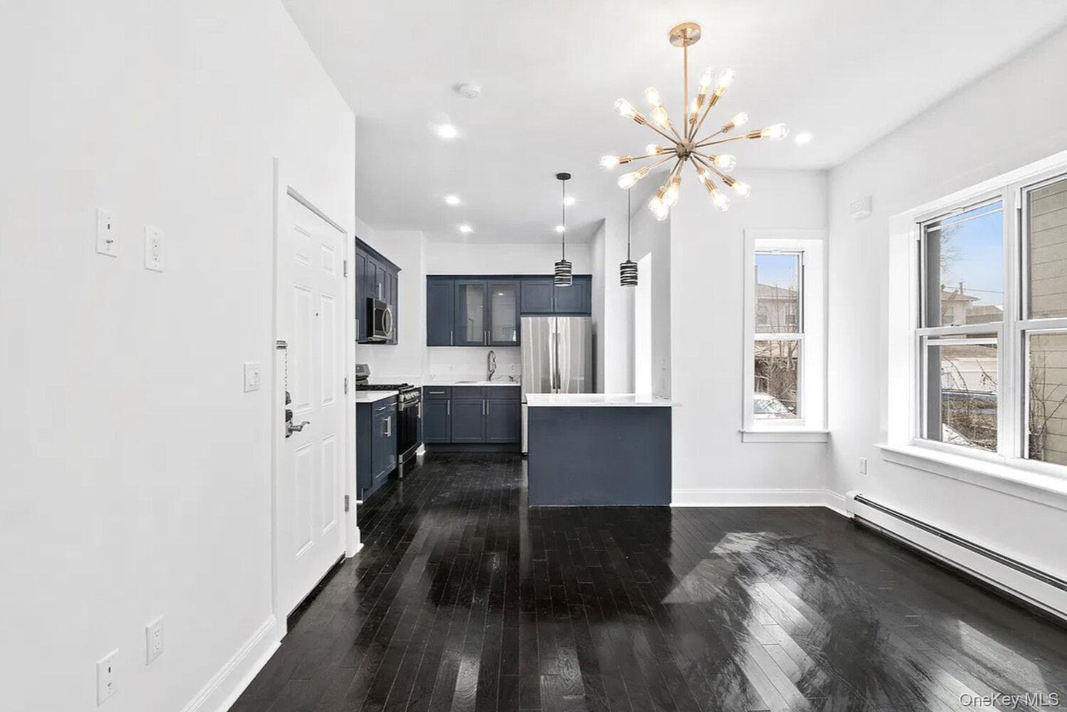 1167 E 38th St Unit 1
