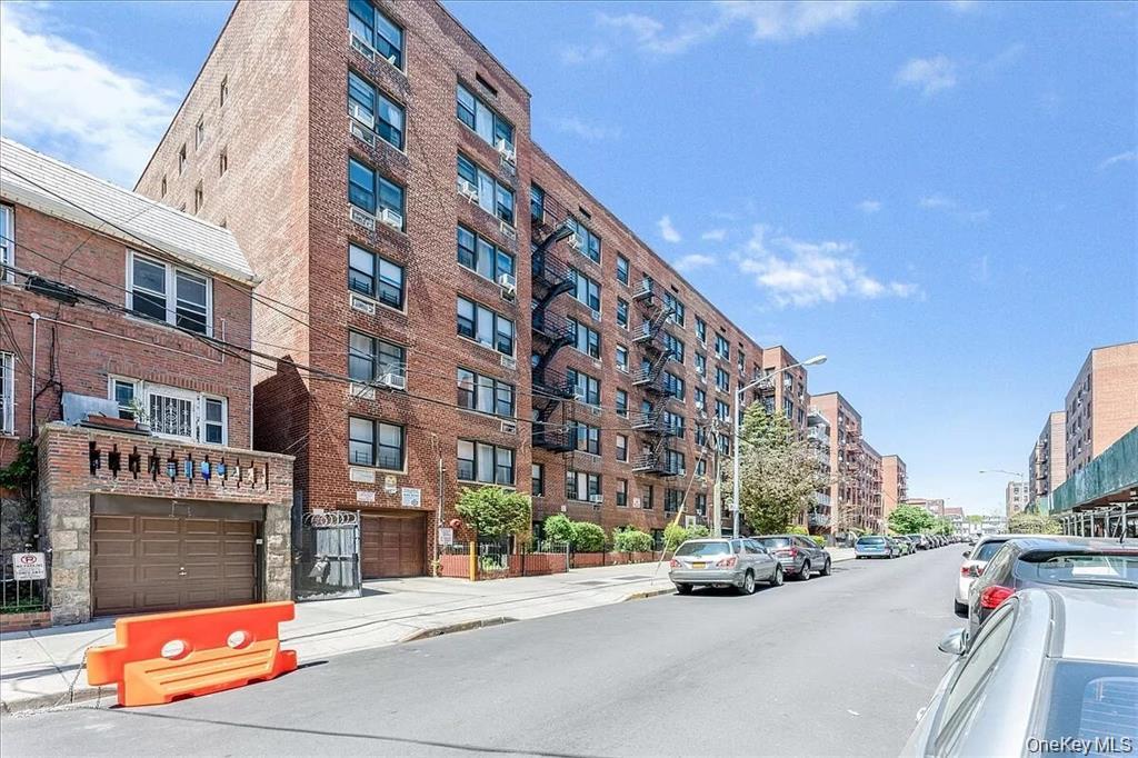 8325 Vietor Ave Unit 5C
