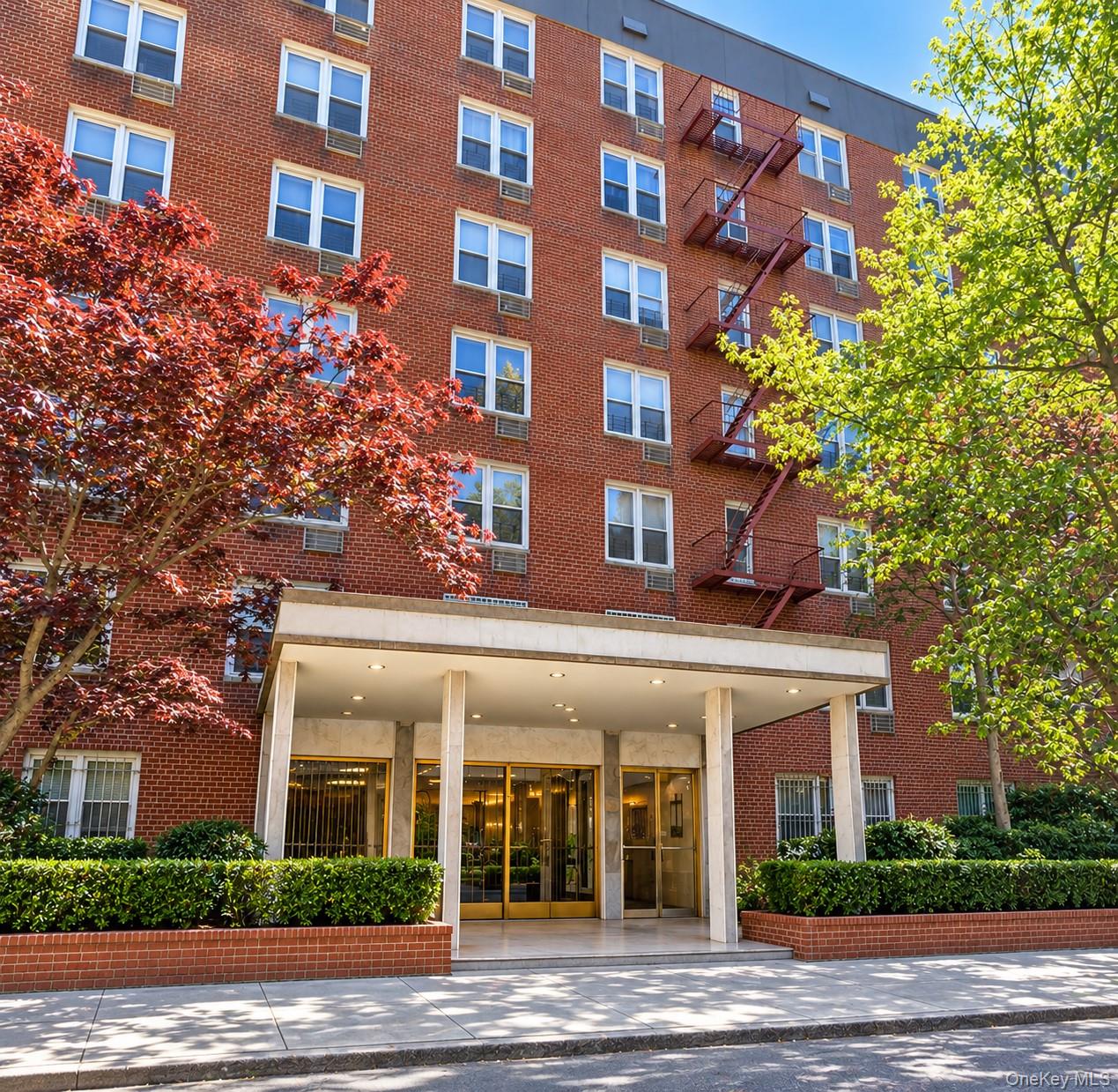 14424 37th Ave Unit 5