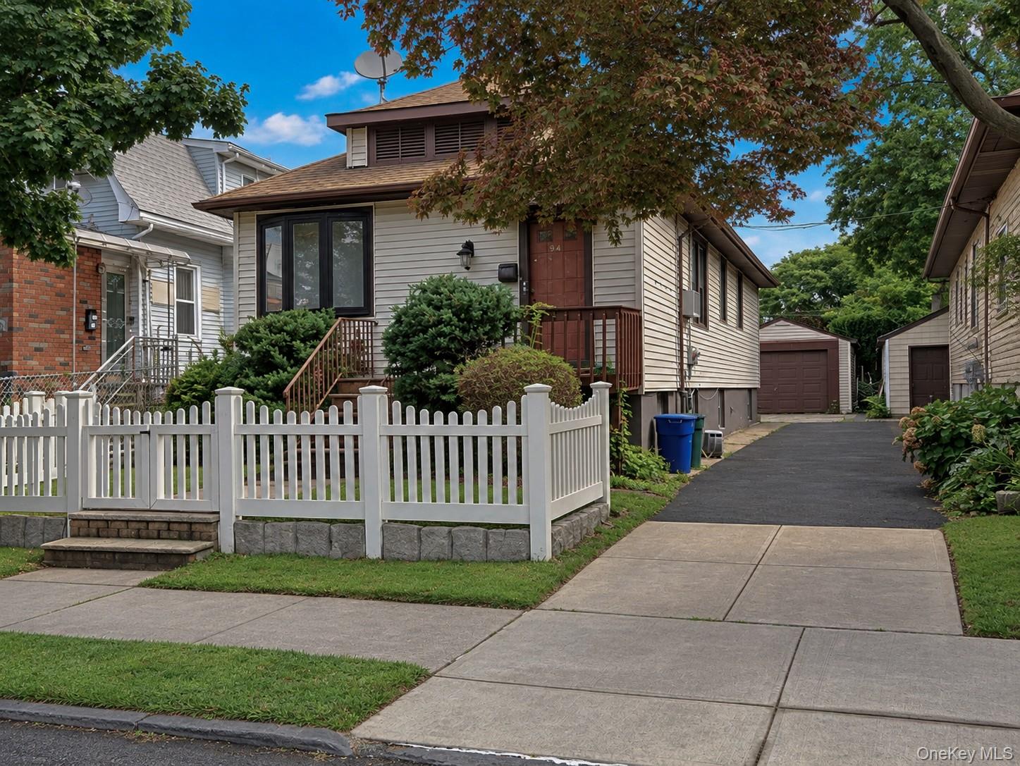 940 Edison Ave