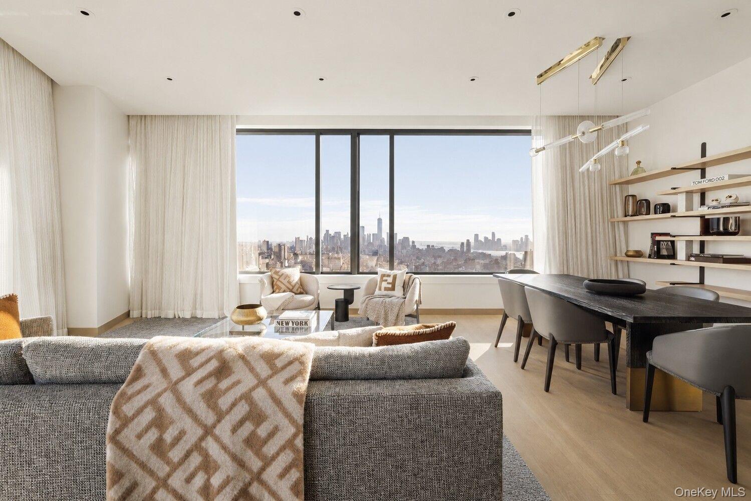 25 W 28th Street Unit Ph43a