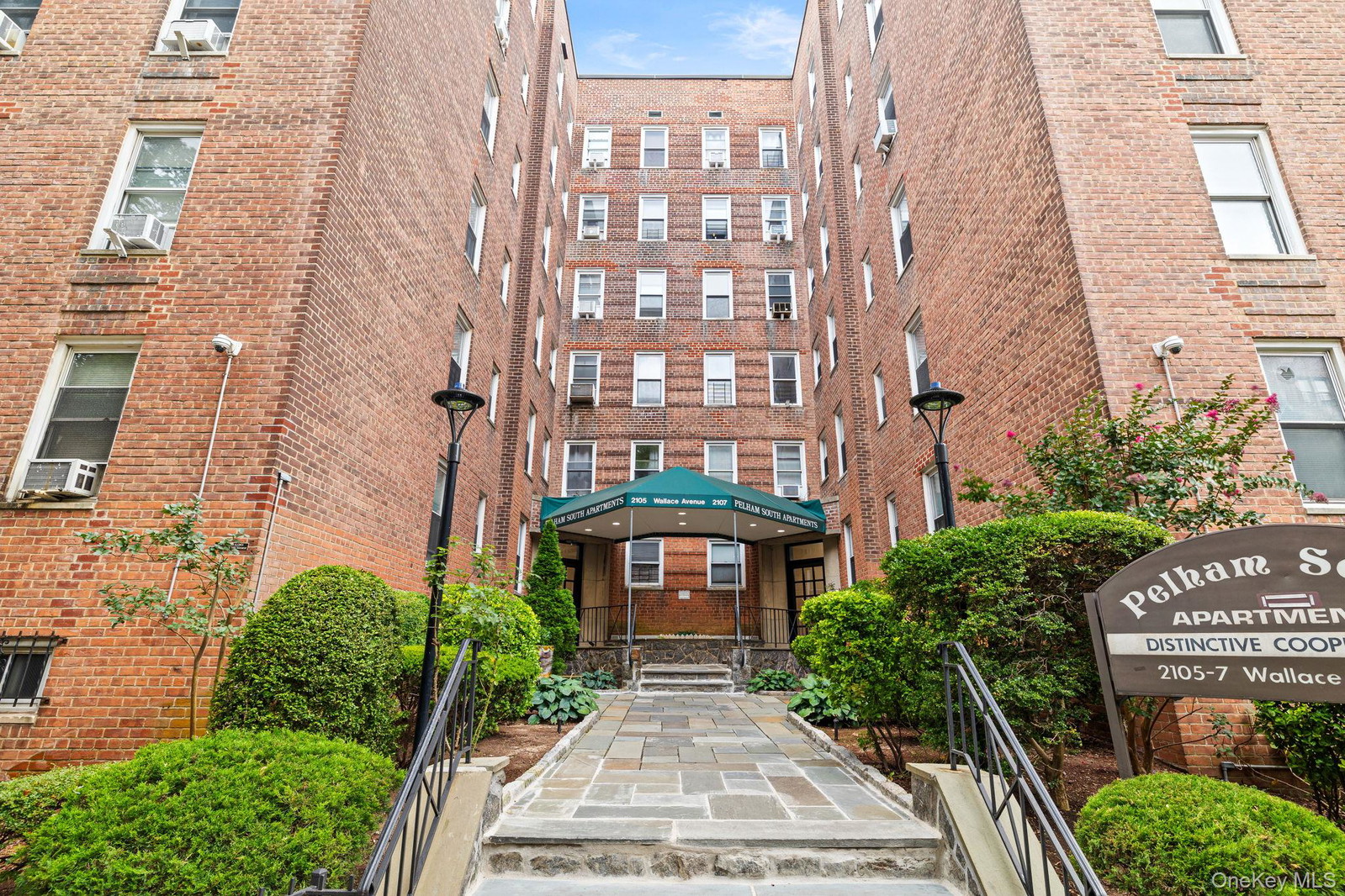 2105 Wallace Ave Unit 5A