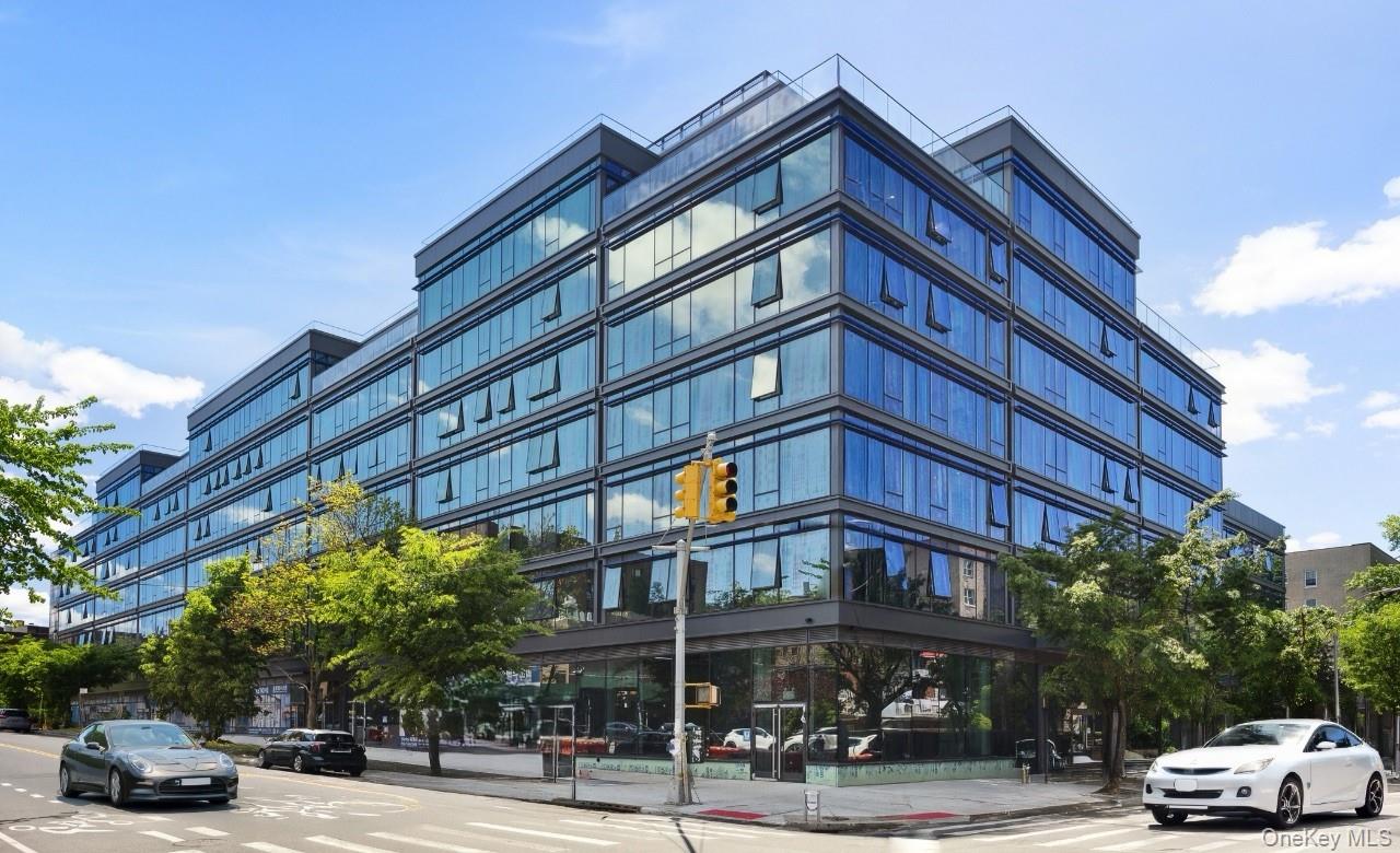 143-58 38th Avenue Unit 320