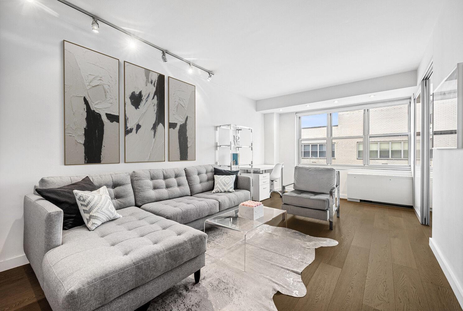 205 3rd Avenue Unit 12U