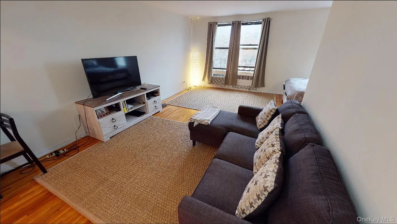 10025 Queens Blvd Unit 5L