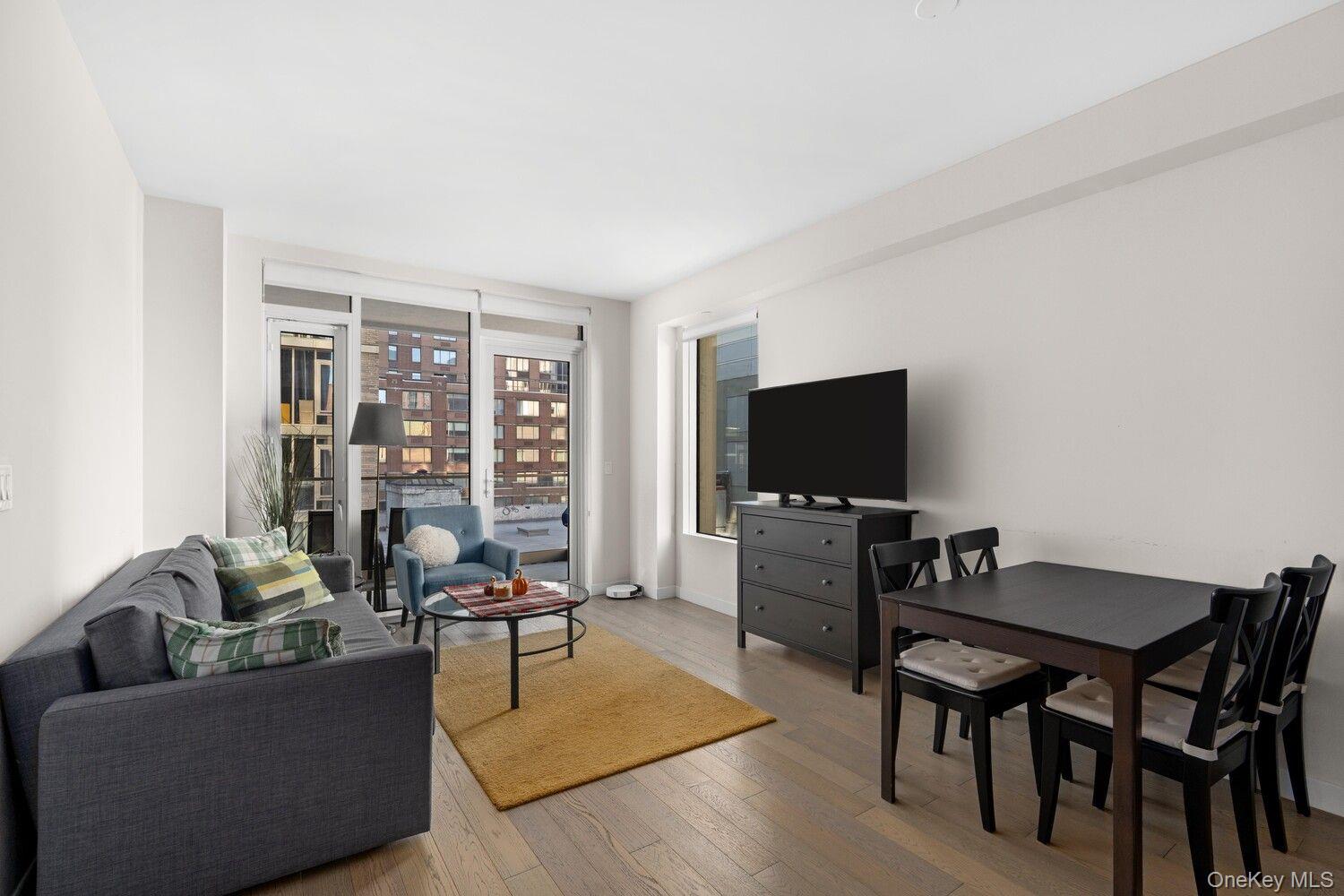 505 W 43rd Street Unit 6D