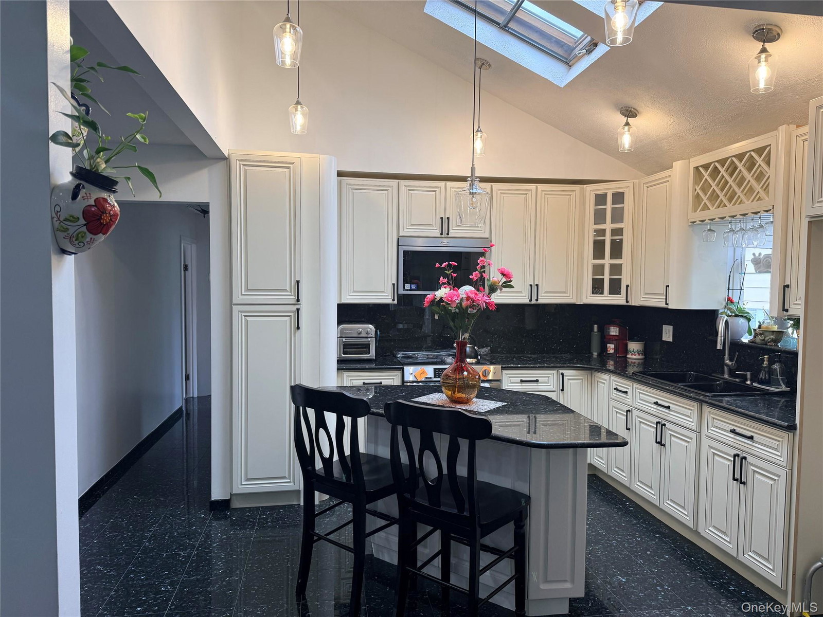 159-51 95th Ave Unit 2nd Floor