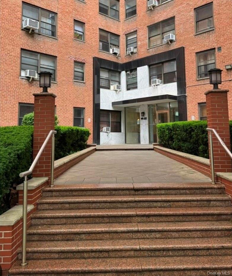 9905 63rd Dr Unit 14K