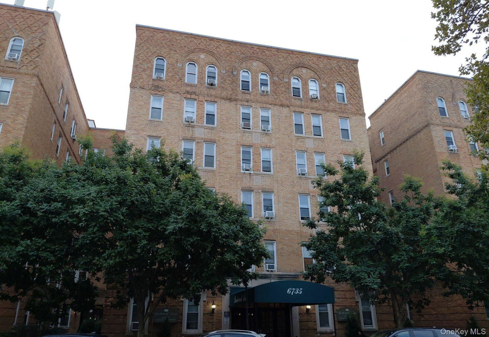6735 Ridge Blvd Unit 5F