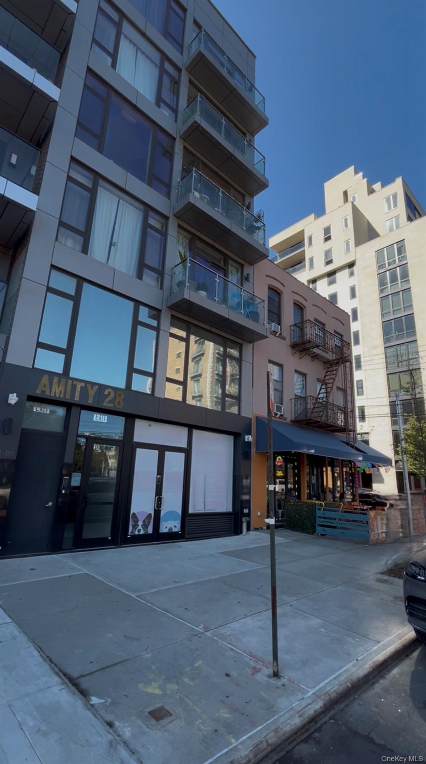 2806 21st St Unit 2fa