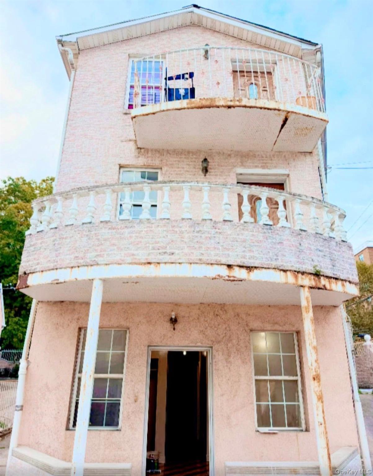 1234 Stanley Ave Unit 1