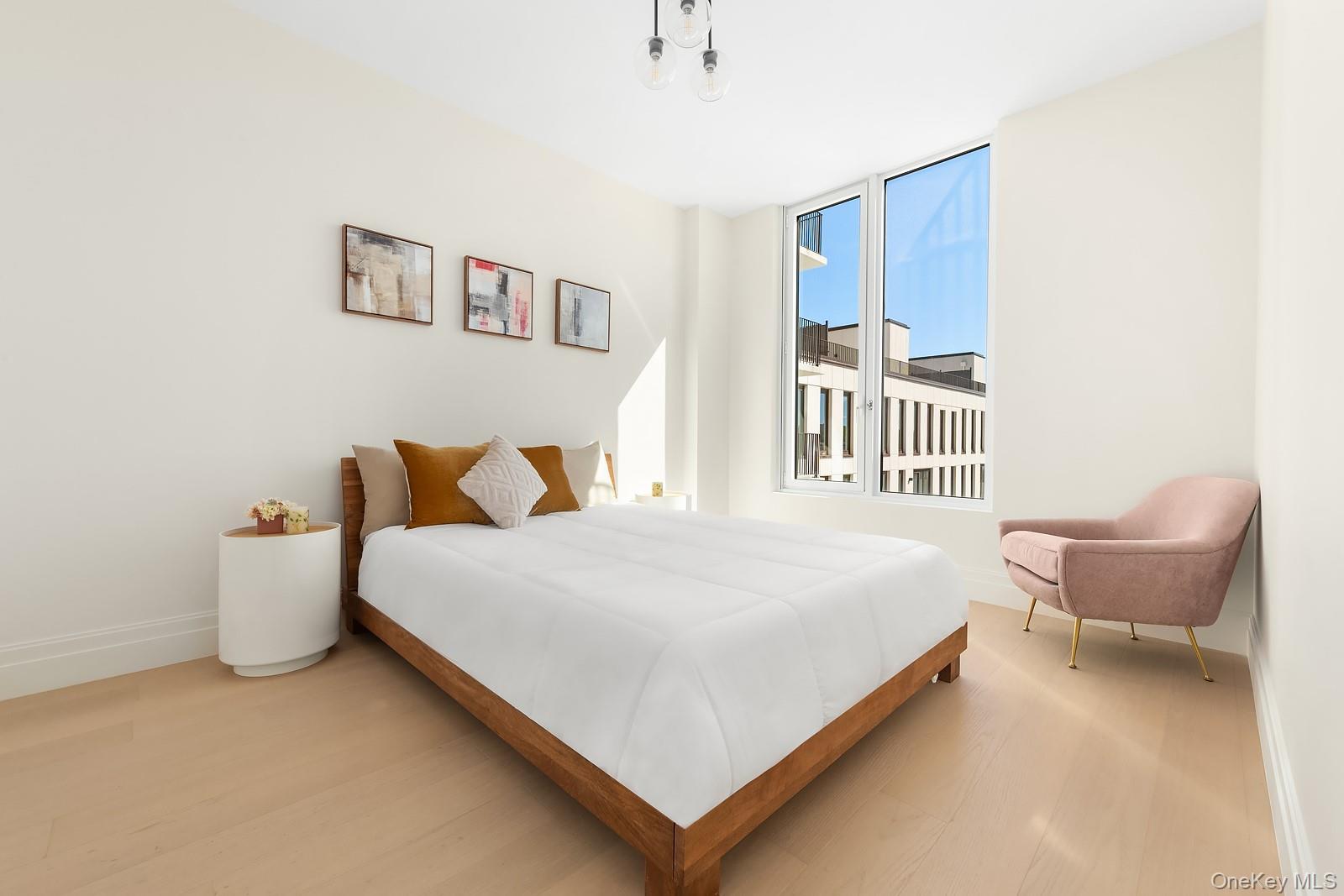 3055 Vernon Blvd Unit 6A