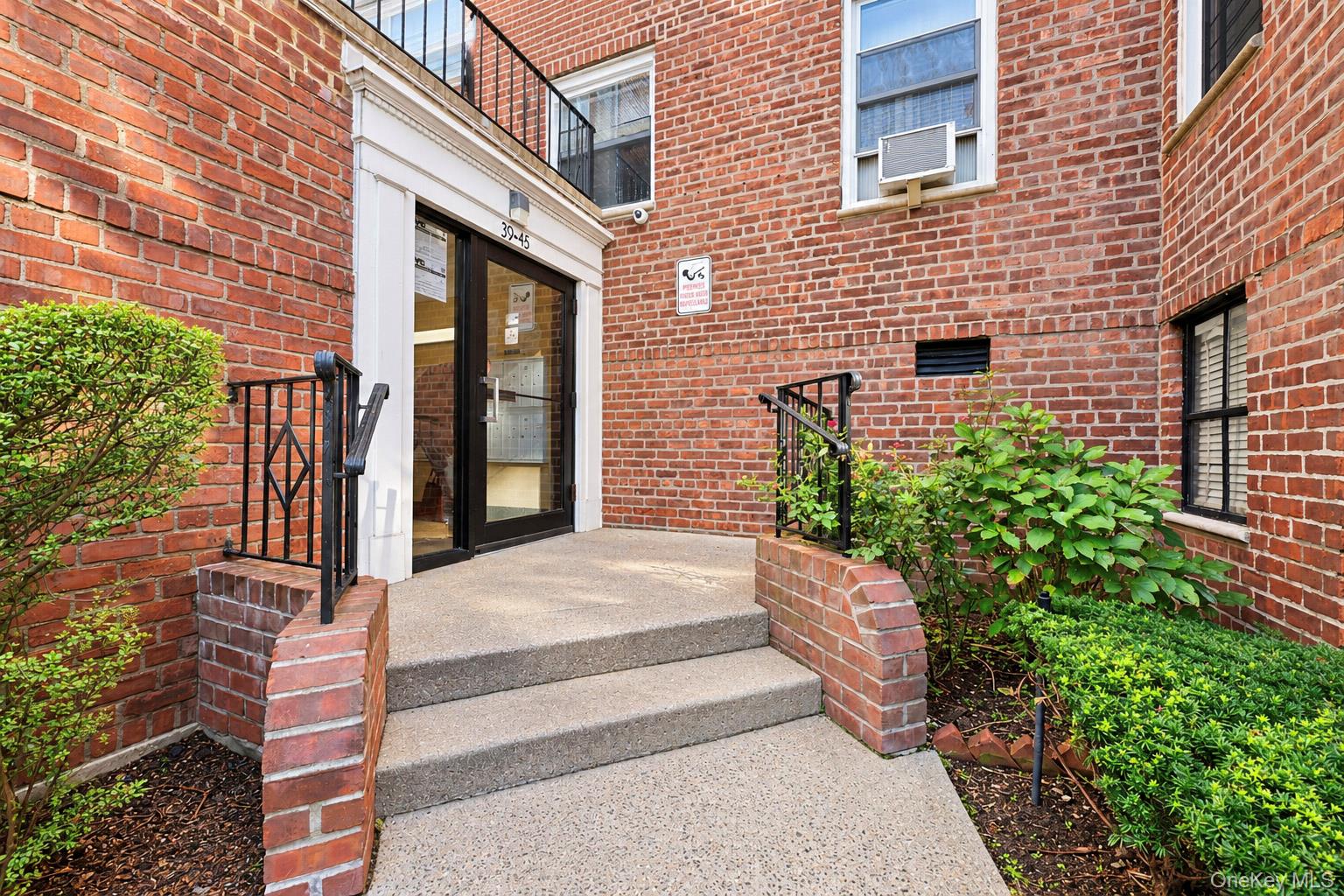 3945 51st St Unit 5C