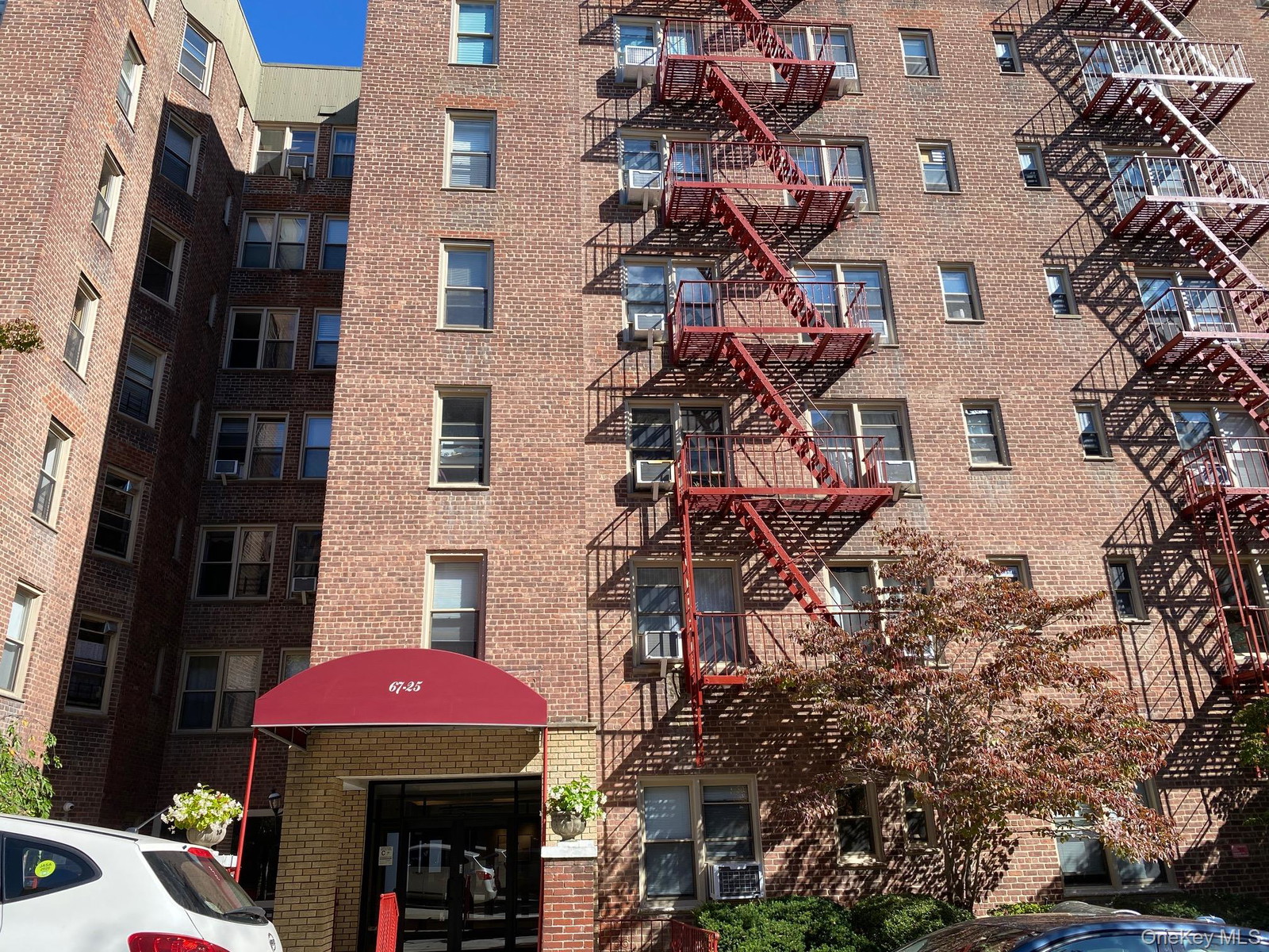 6725 Clyde St Unit 1K