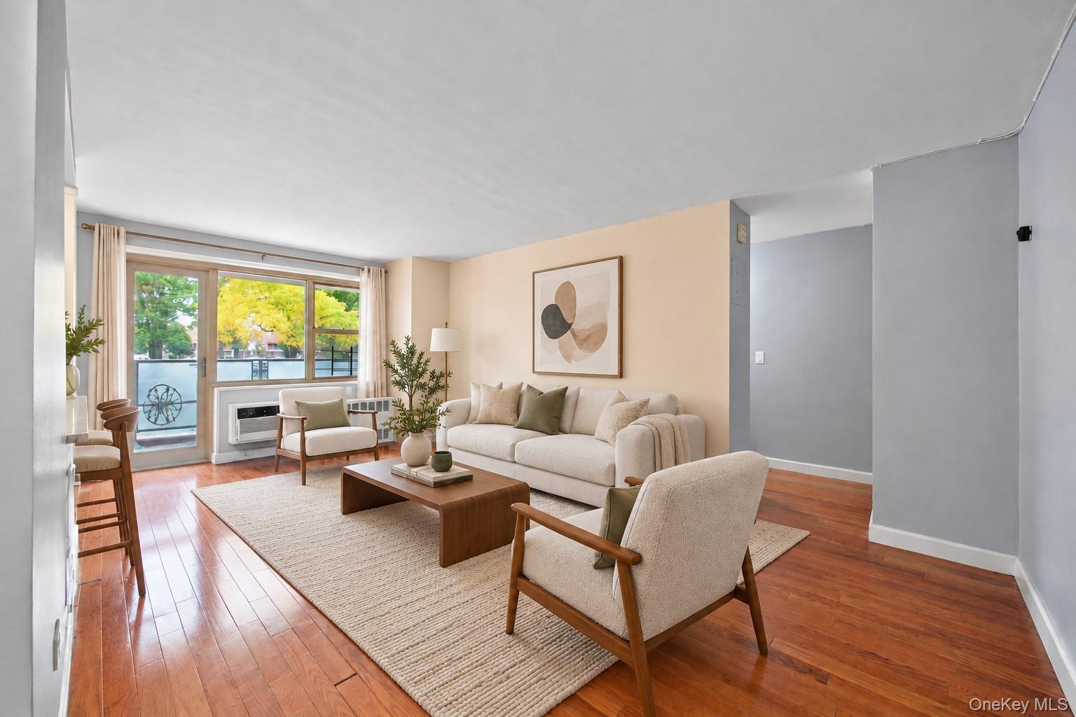 200 Cozine Ave Unit Apt1e