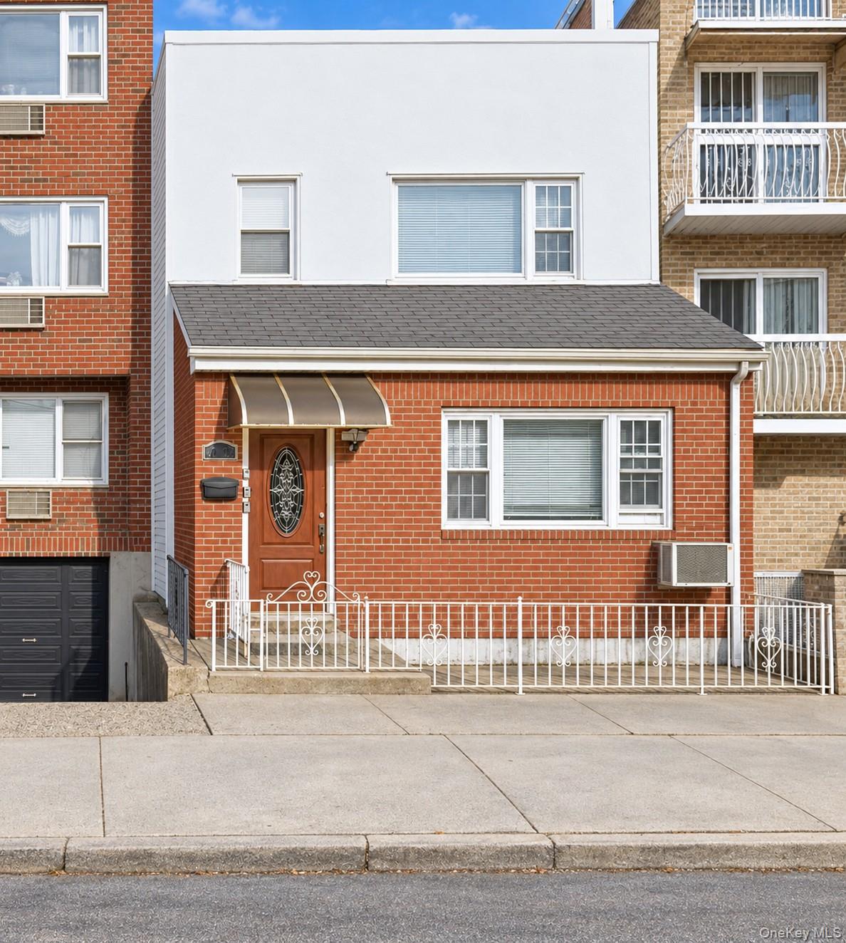 4707 65th St Unit 2